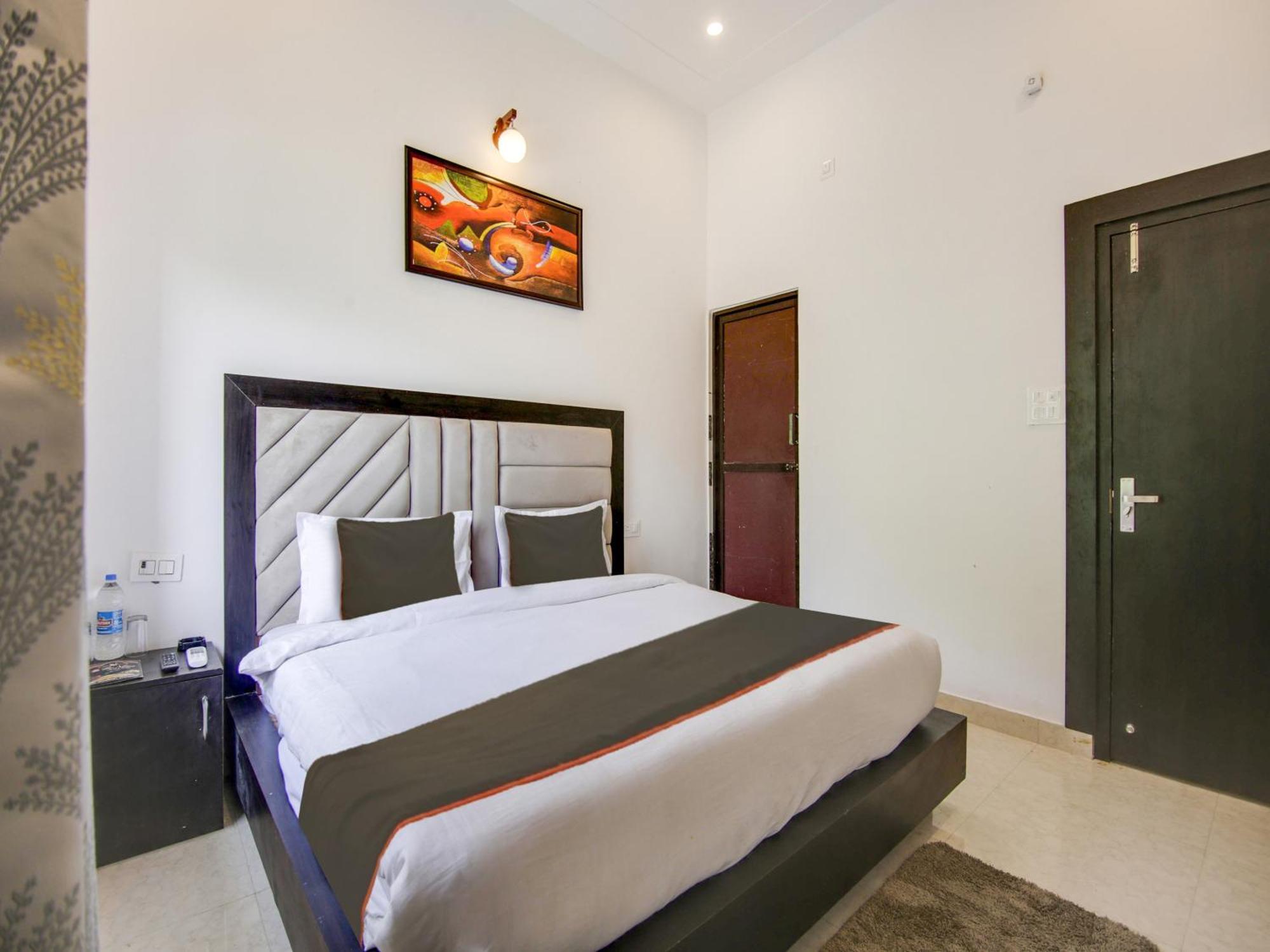 The Nines Hotel & Restro Nainital Ngoại thất bức ảnh